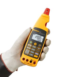 Fluke 773 Process Clampmeter Being Held Clamp Detached