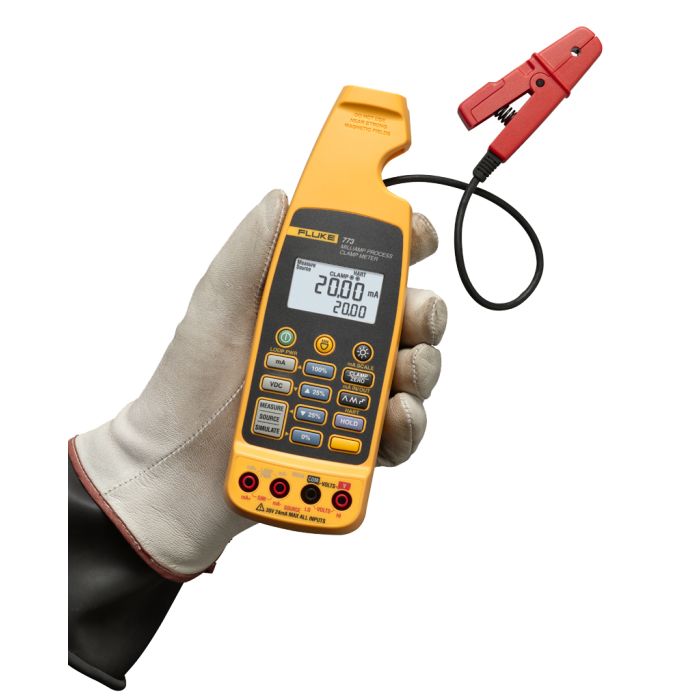 Fluke 773 Process Clampmeter Being Held Clamp Detached